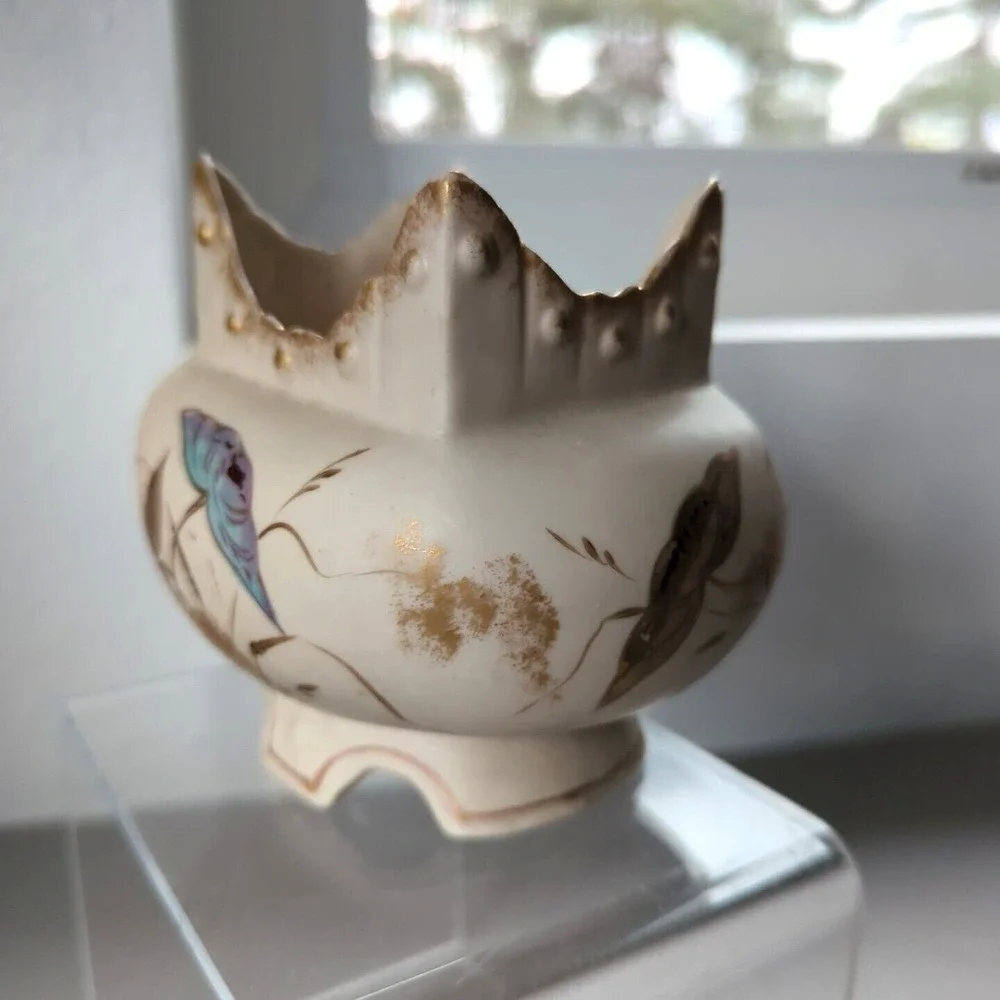 Royal Porcelain‎ Vase Ceramic Antique Hand Painted Floral Bird Gold Gilding Oval